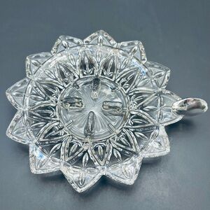 Federal clear petal class chamber maid tapered candlestick holder vintage '60s